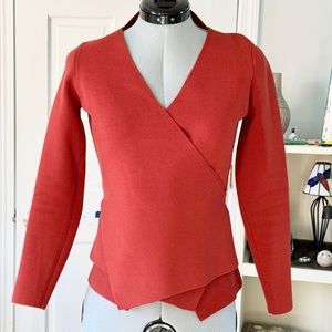 The Fold London Valerio Sculpt Knit Long Sleeve Top (size S)